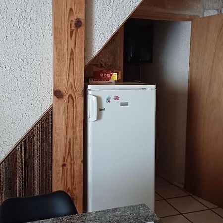 Appartement Chaleureux Dans Une Maison En Pierre Mireval Buitenkant foto