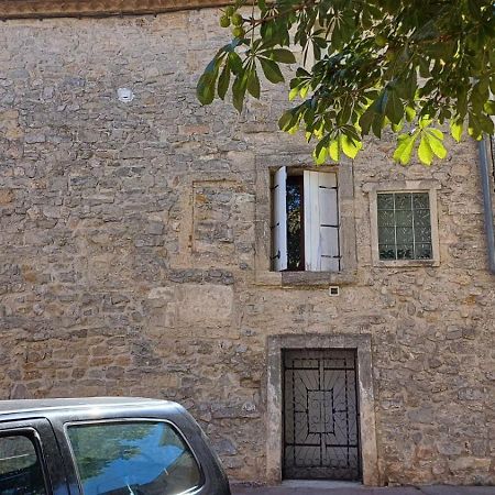Appartement Chaleureux Dans Une Maison En Pierre Mireval Buitenkant foto