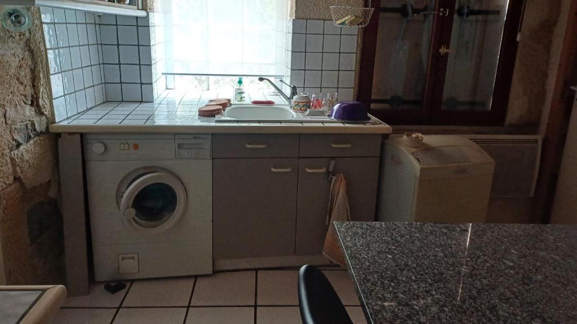 Appartement Chaleureux Dans Une Maison En Pierre Mireval Buitenkant foto