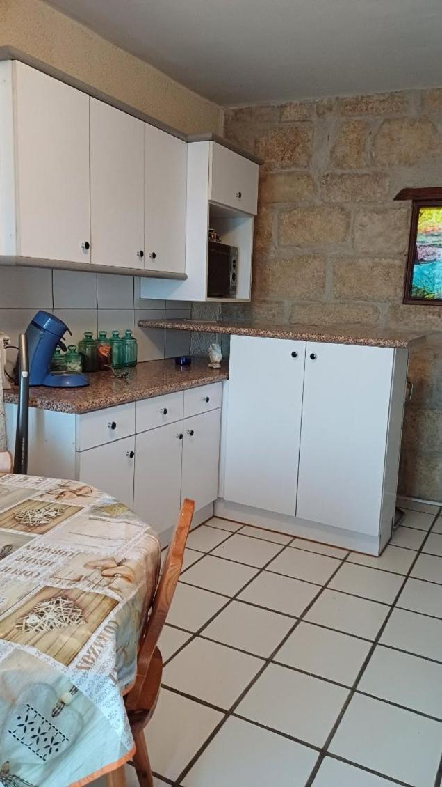 Appartement Chaleureux Dans Une Maison En Pierre Mireval Buitenkant foto
