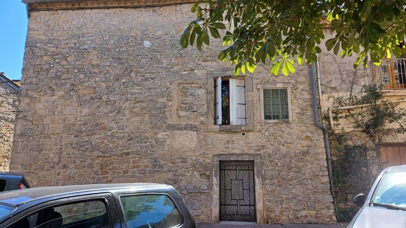 Appartement Chaleureux Dans Une Maison En Pierre Mireval Buitenkant foto
